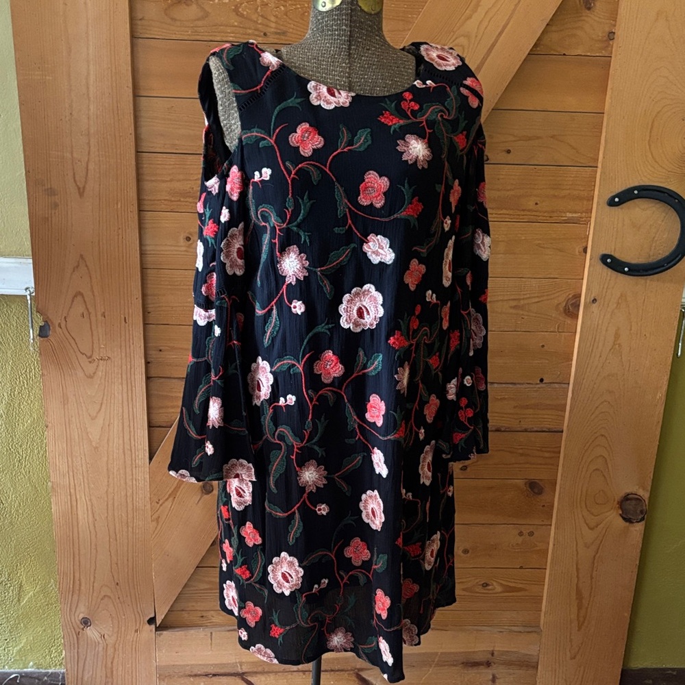 Luxology Black and Pink Floral Long Sleeve Dress